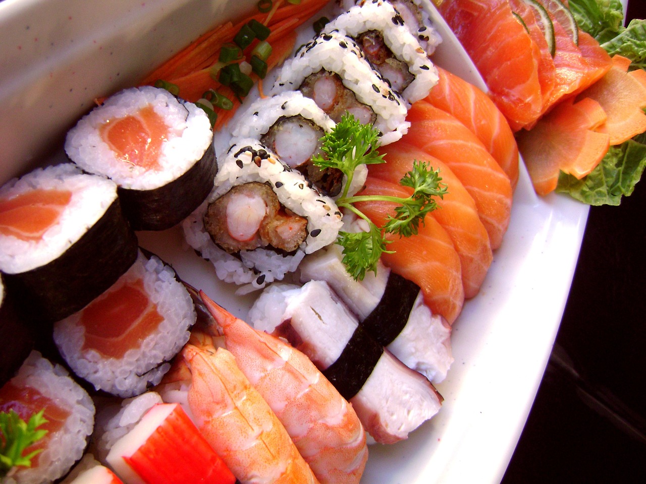 Sushi, Sashimi, Maistas, Rytietiškas, Kartu, Barca, Japanese, Nemokamos Nuotraukos,  Nemokama Licenzija
