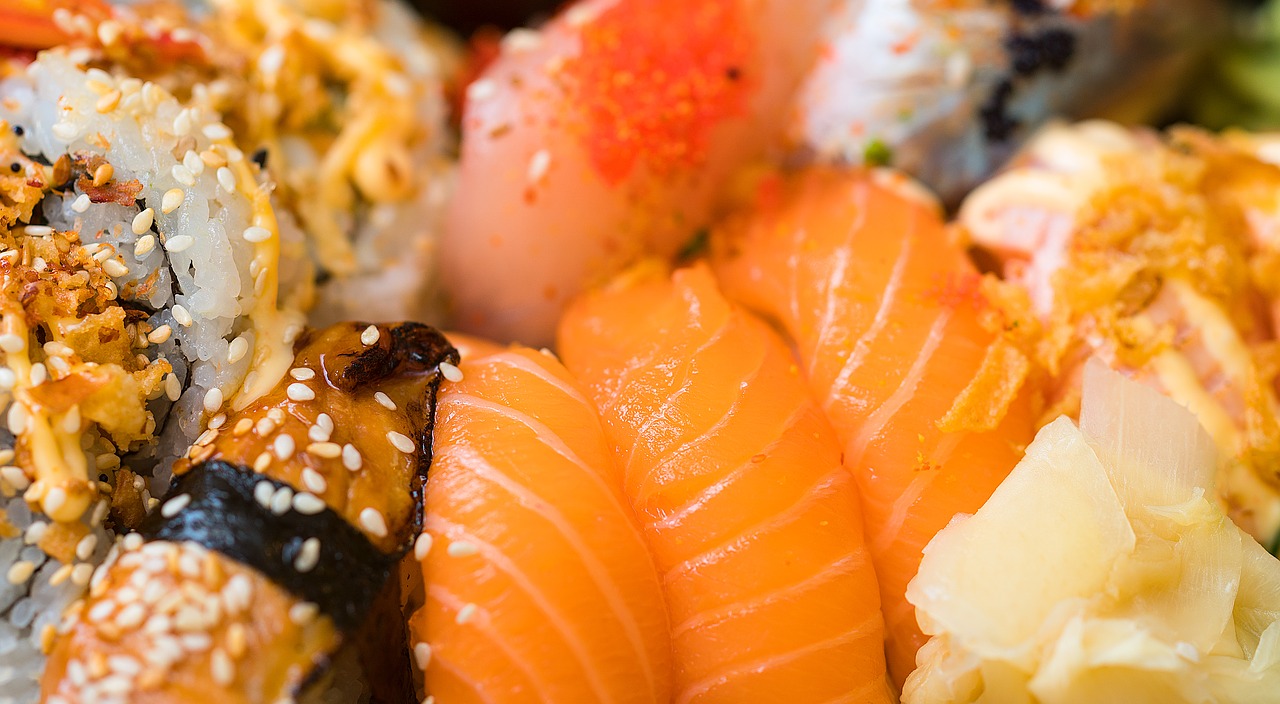Sushi, Atimti, Maistas, Maistas, Jūros Gėrybės, Japanese, Roll, Žuvis, Ryžiai, Lašiša