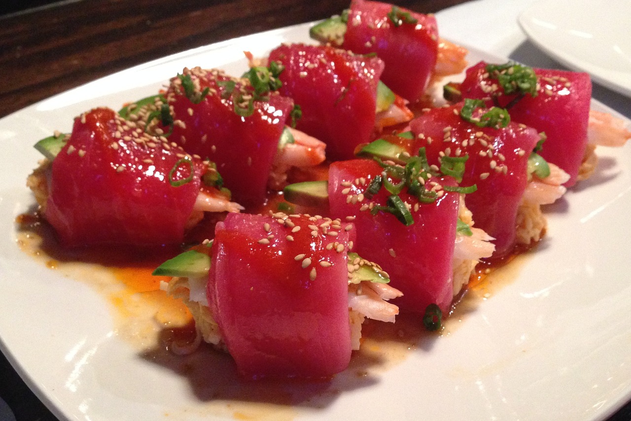 Sushi, Tunų, Žuvis, Jūros Gėrybės, Japanese, Maistas, Asian, Žaliavinis, Sashimi, Šviežias