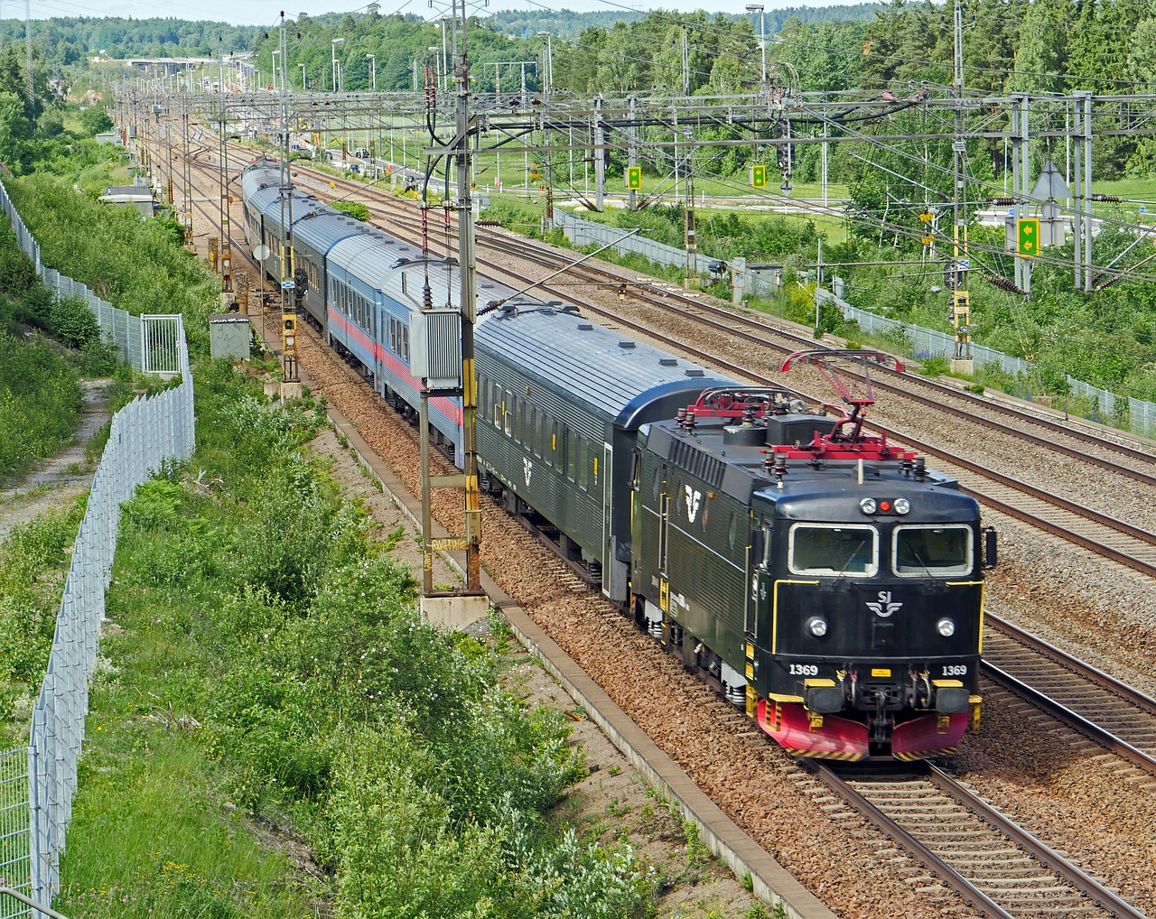 Švedija,  Priemiesčio Traukiniu,  Stokholmo,  Regioninė Eismo,  Priemiestinių Traukinių,  Elektros Lokomotyvų,  Sumuštinis,  Swedish Valstybinės Geležinkeliai,  Sj,  Serijos Rc6