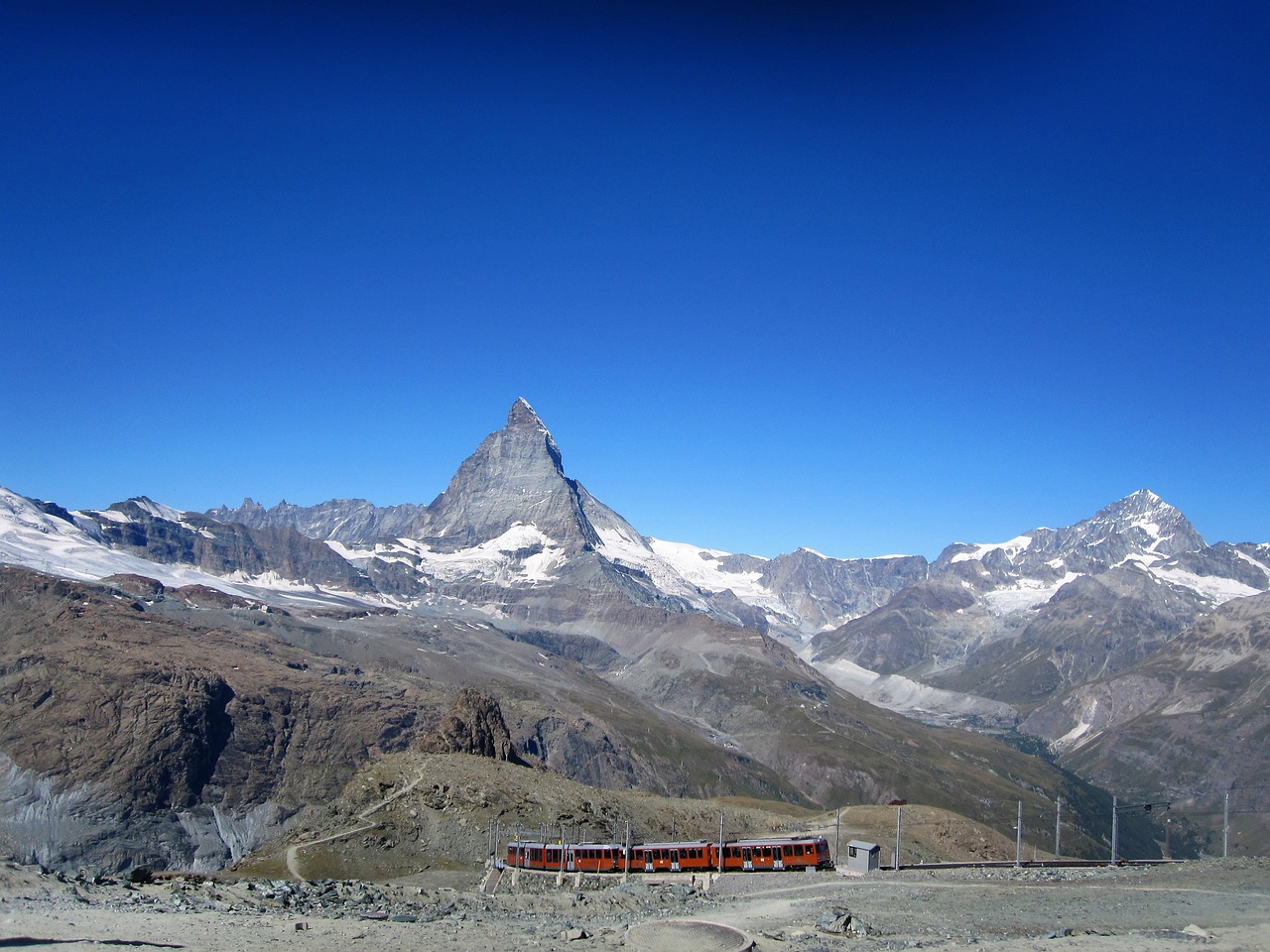 Šveicarija, Kalnas, Gamta, Alpių, Matterhorn, Sniegas, Zermatt, Į Pietus, Vasara, Pagaminta Šveicarijoje