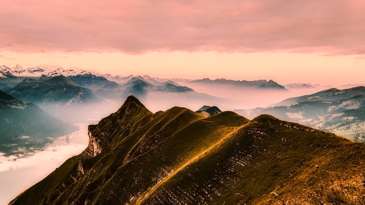 Šveicarija, Kalnai, Panorama, Saulėtekis, Rūkas, Kraštovaizdis, Vaizdingas, Gamta, Lauke, Miškas