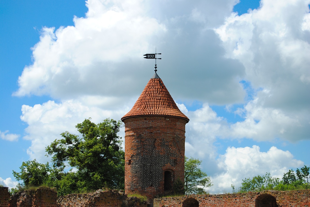 Szymbark, Lenkija, Griuvėsiai, Sunaikinta, Pastatas, Architektūra, Pilis, Fortas, Gotika, Avarija