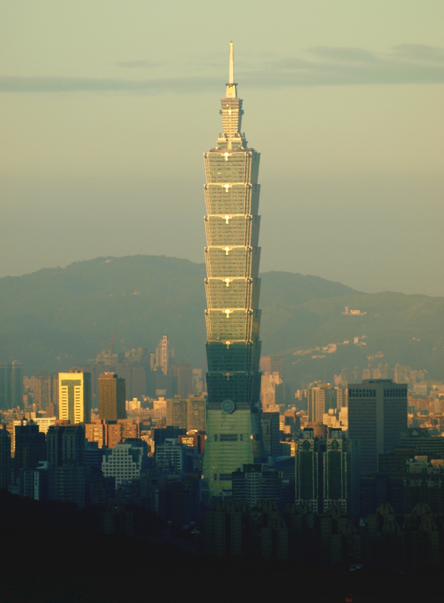 Taipei & Nbsp,  101,  Aušra,  Taipei 101 Aušros Metu (Portreto Režimas), Nemokamos Nuotraukos,  Nemokama Licenzija