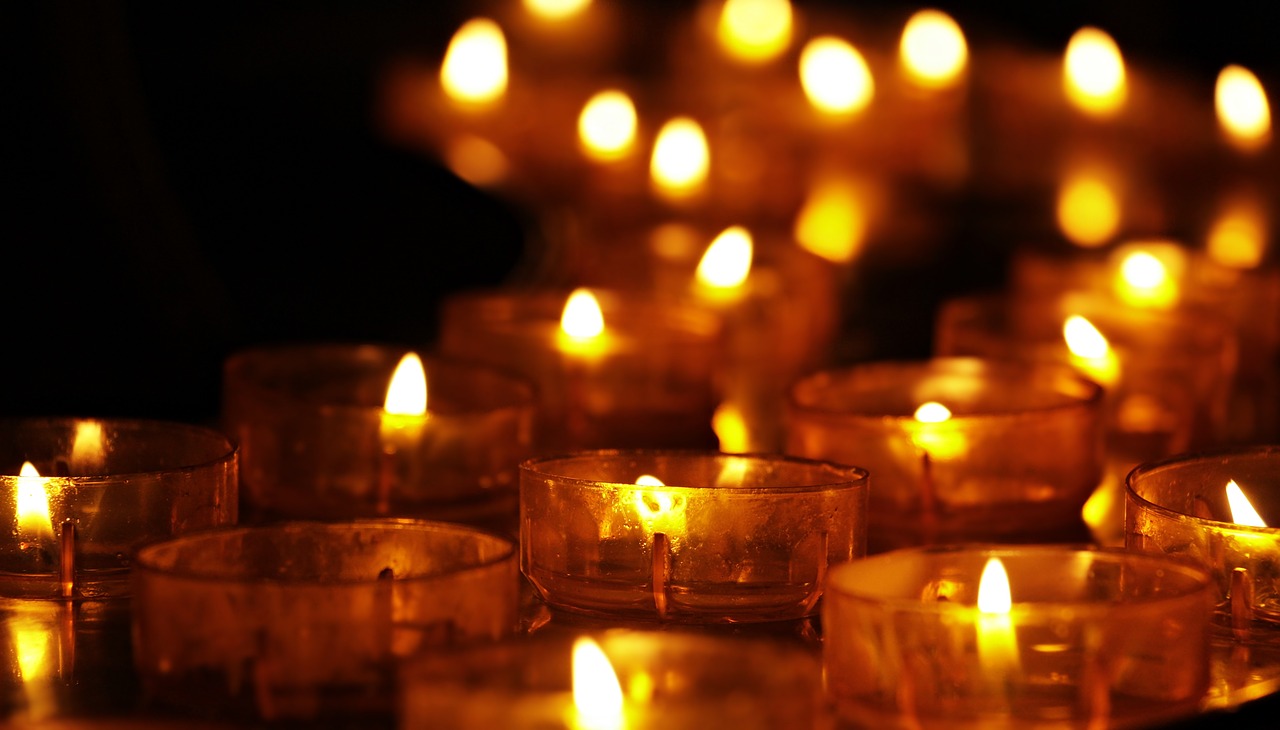 Arbatos Žibintai,  Žvakės,  Žvakių Šviesa,  Tikėjimas,  Religija,  Krikščionybė,  Fleimo,  Paminėti,  Meditacija,  Malda