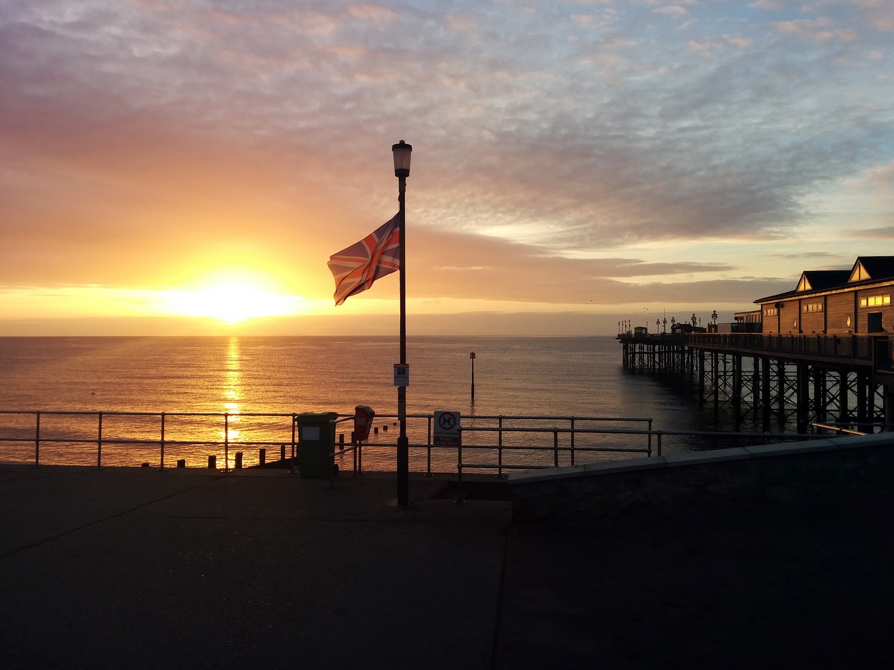 Teignmouth, Devon, Papludimys, Smėlis, Union Jack, Vėliava, Prieplauka, Jūra, Kranto, Pakrantės