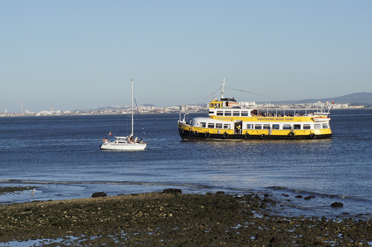 Tejo, Cacilheiro, Lisbonas, Rio, Mėlynas, Miestas, Portugal, Turizmas, Tagus Upė, Portuguesa