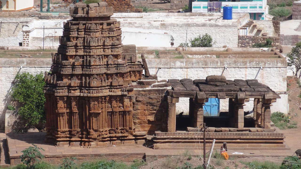 Šventykla, Badami, Karnataka, Orientyras, Kultūra, Griuvėsiai, Senas, Senovės, Istorija, Istorinis