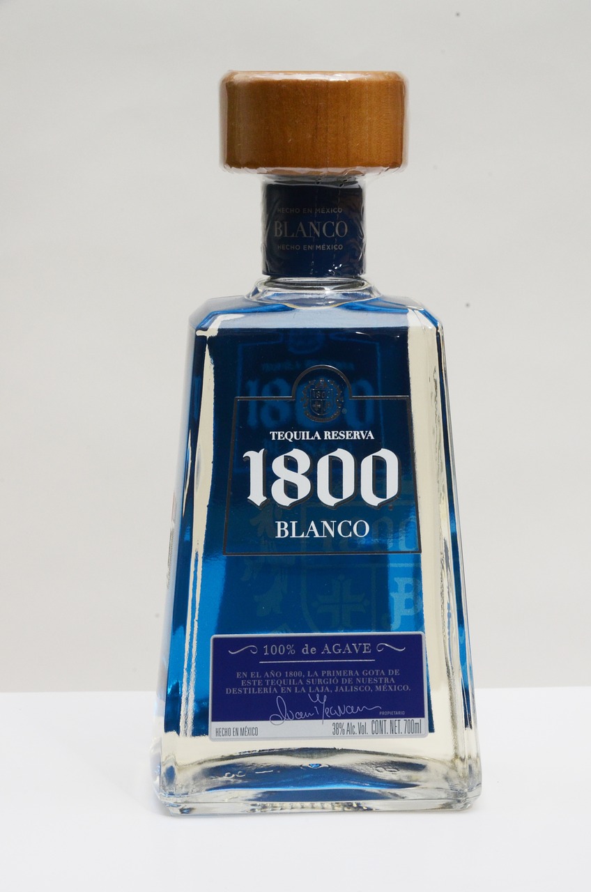 Tequila 1800, Baltoji Tekila, Aukščiausios Kokybės Tequila, Butelis, Alkoholis, Gerti, Nemokamos Nuotraukos,  Nemokama Licenzija