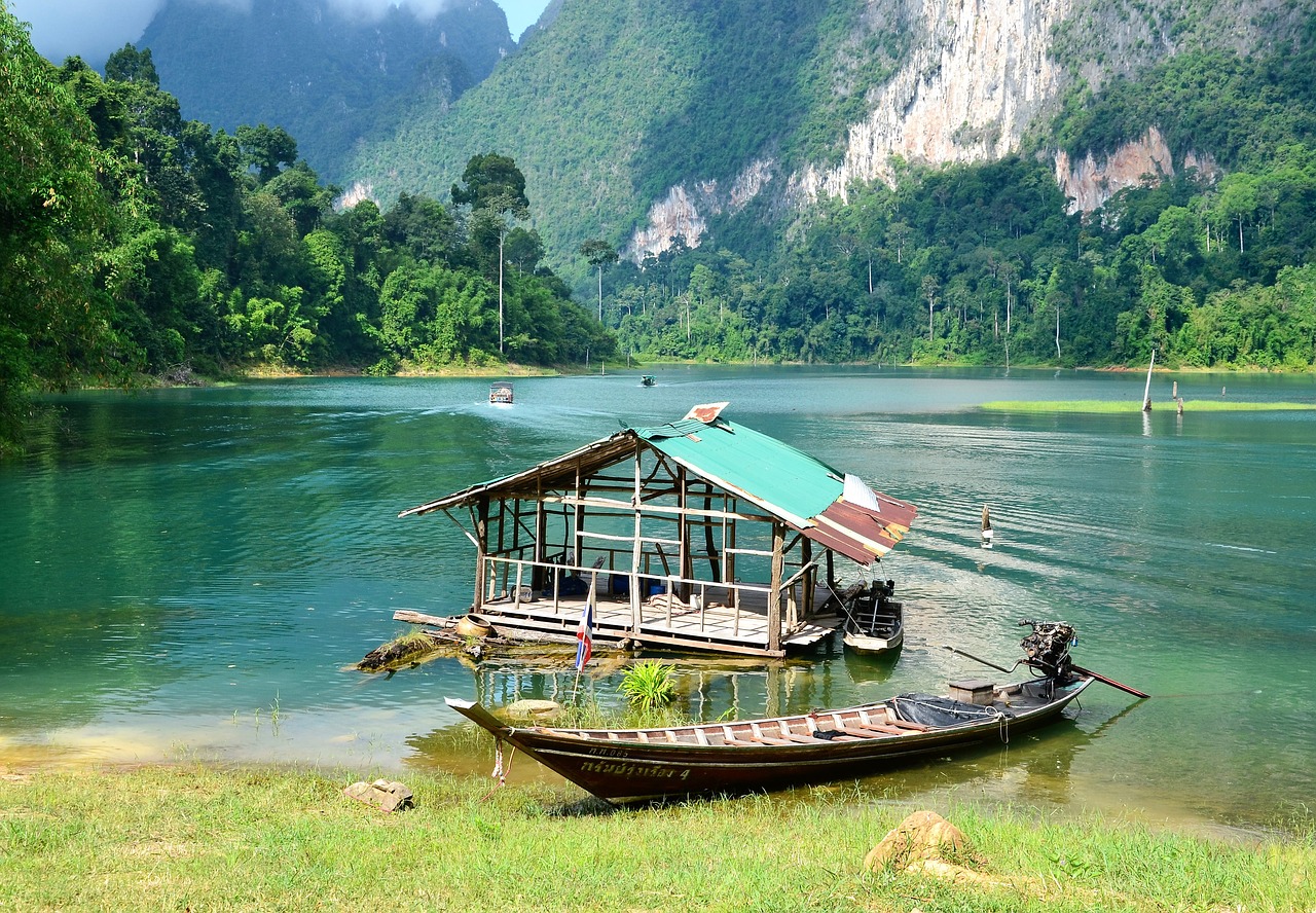Tailandas, Khao Sok, Nacionalinis Parkas, Surat Toi, Atogrąžų Miškai, Plūduriuojantis Namas, Pietų Tailandas, Boot, Ežeras, Turizmas