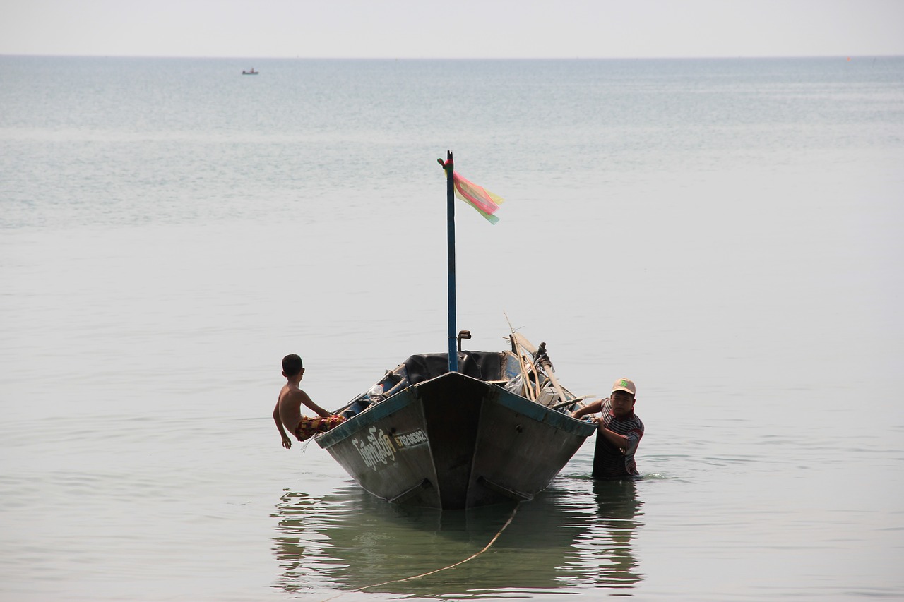 Tailandas, Rayong, Žvejybos Laivas, Tėvas Ir Sūnus, Papludimys, Nemokamos Nuotraukos,  Nemokama Licenzija