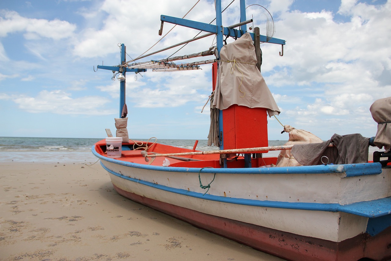 Tailandas, Hua Hin, Žvejybos Laivas, Papludimys, Vandenynas, Žvejys, Nemokamos Nuotraukos,  Nemokama Licenzija