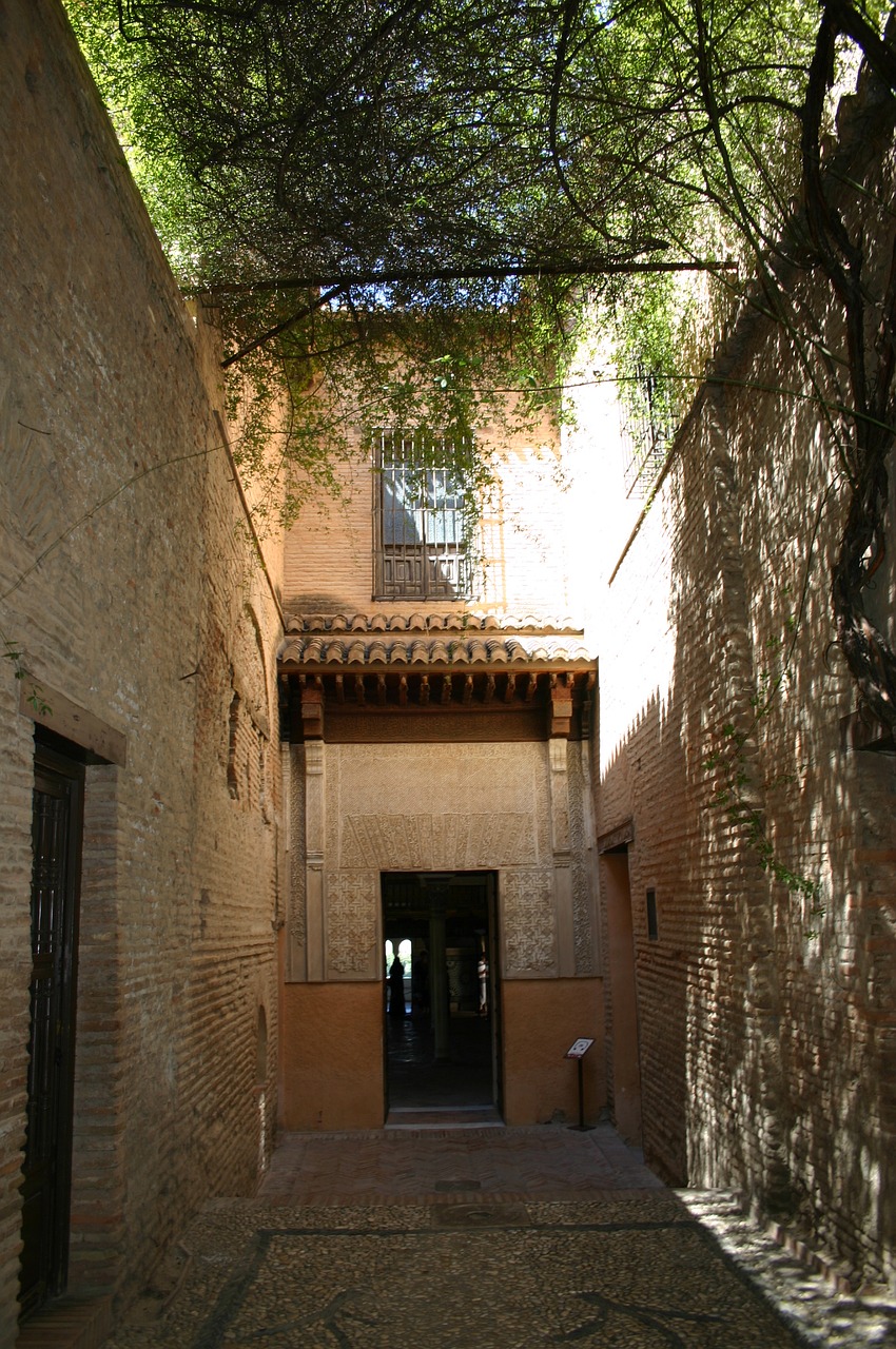 Alhambra, Pilis, Granada, Ispanija, Siauras, Gatvė, Įėjimas, Nemokamos Nuotraukos,  Nemokama Licenzija