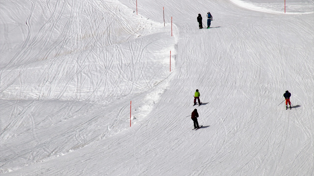 Alpės,  Zermatt,  Žiemos,  Sniegas,  Šalto,  Sportas,  Slides,  Snieglenčių,  Kalnų,  Slidininkas