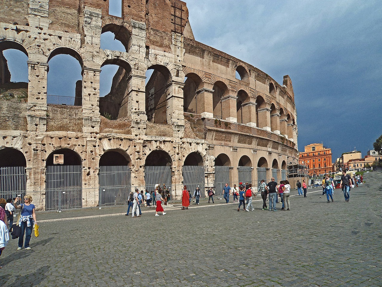 Koliziejus, Architektūra, Monumentalus, Amfiteatras, Senovės Laikai, Paminklas, Senas Pastatas, Cezaris, Vespasianas, Tytus