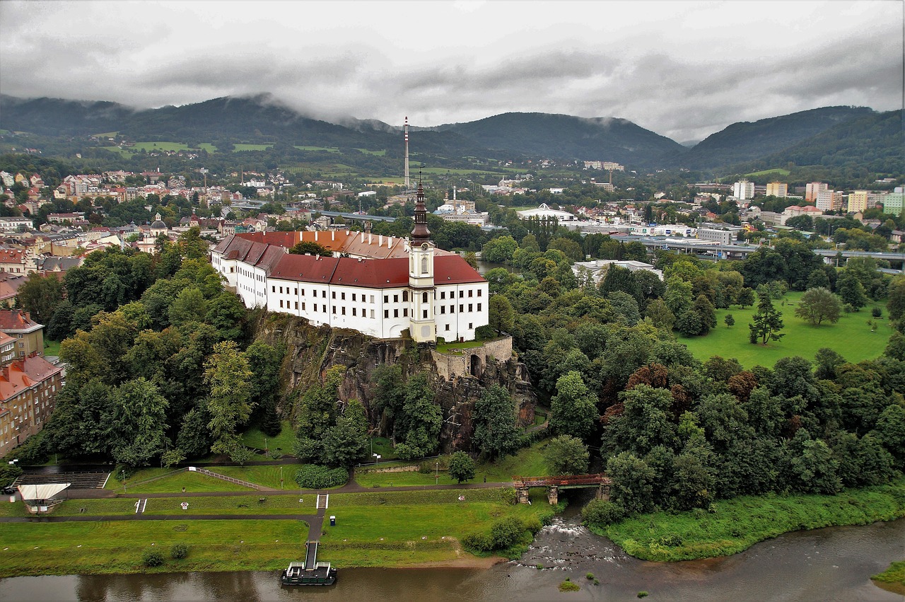 Decin Pilis, Čekijos Respublika, Istorinis Pastatas, Istorija, Architektūra, Paminklas, Miestas, Senas Pastatas, Bokštas, Nemokamos Nuotraukos