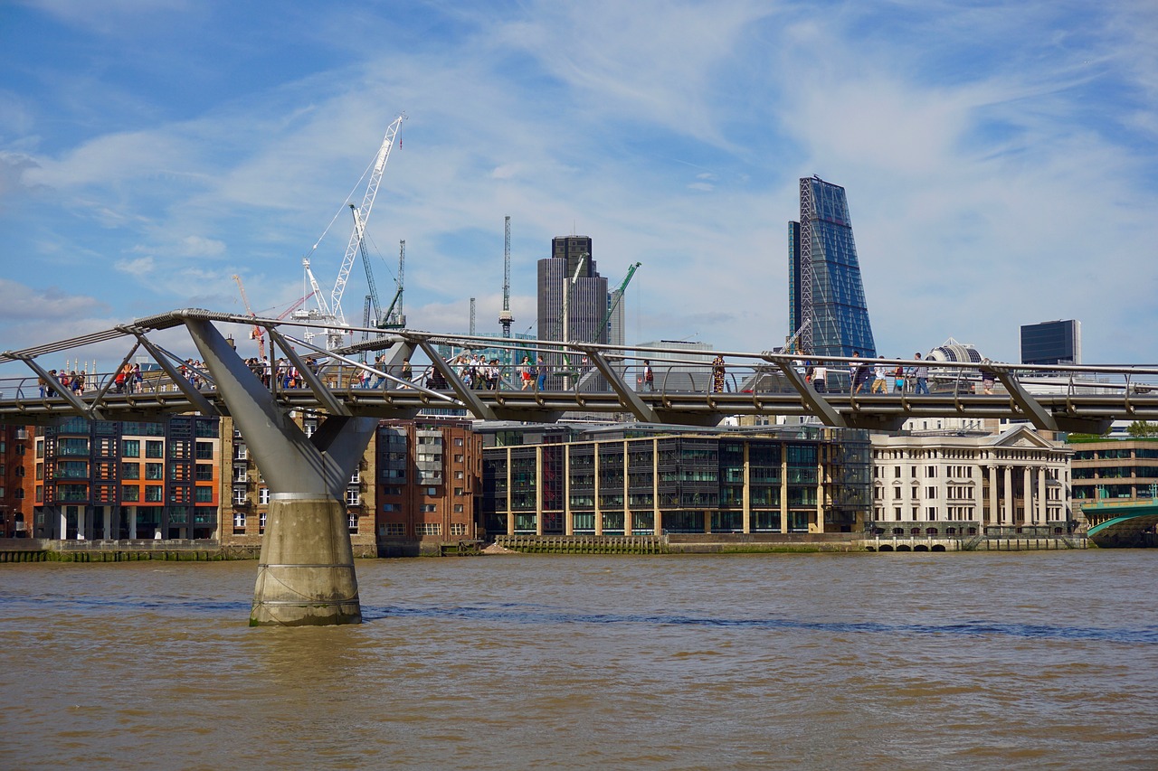 Tūkstantmečio Tiltas, Londonas, Bro, Upė, Miestas, Miesto, Nemokamos Nuotraukos,  Nemokama Licenzija