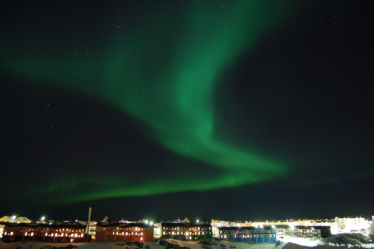 Šiaurės Žiburiai, Naktis, Nuuk, Žalias, Namai, Grenlandija, Aurora Borealis, Nemokamos Nuotraukos,  Nemokama Licenzija