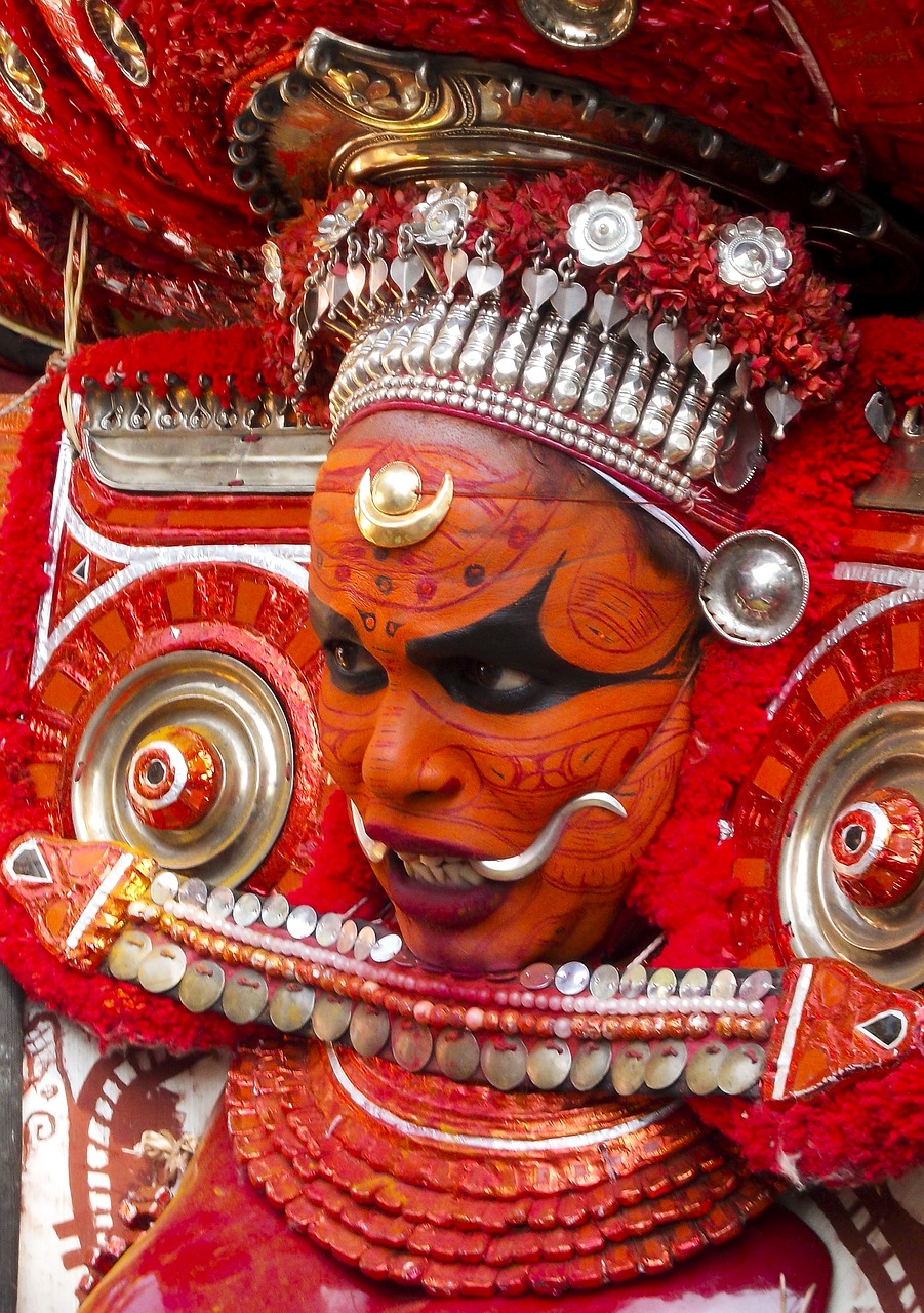 Theyyam, Raudona, Kerala, Šventykla, Kultūra, Indija, Hindu, Hinduizmas, Religinis, Festivalis