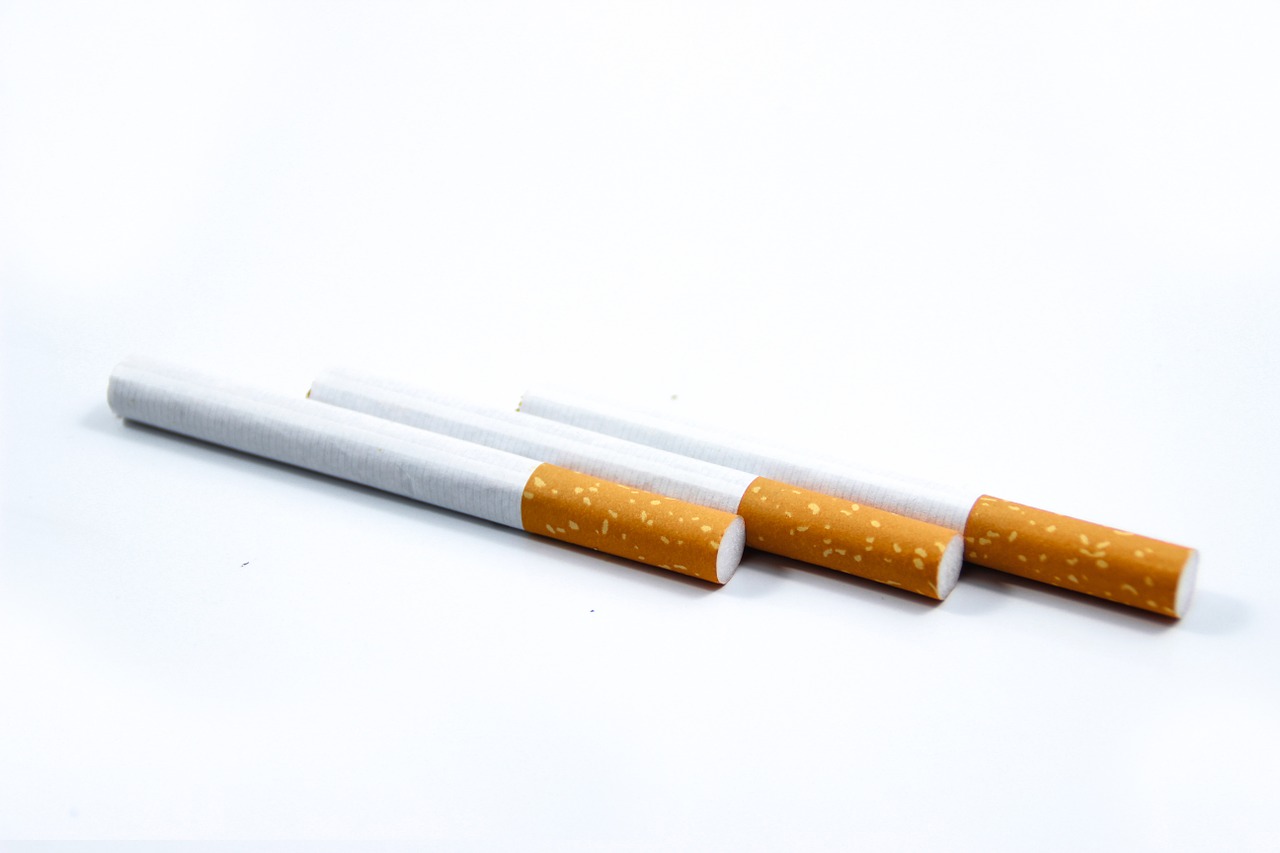 Tabakas, Cigarečių, Balta, Baltas Fonas, Nemokamas Vaizdas, Nemokamos Nuotraukos,  Nemokama Licenzija