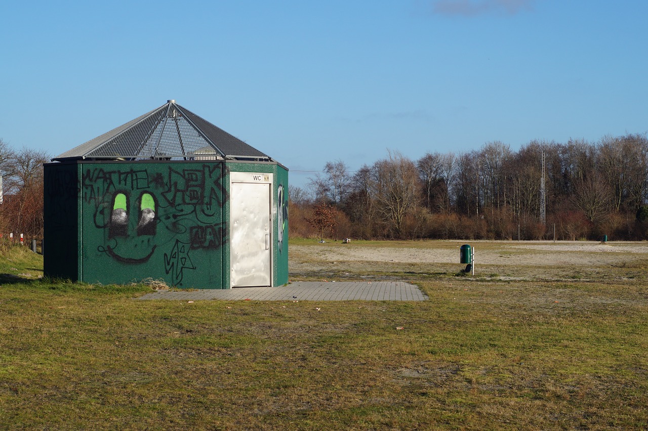 Toilettenhaus, Badesee, Medžiai, Žalias, Nemokamos Nuotraukos,  Nemokama Licenzija