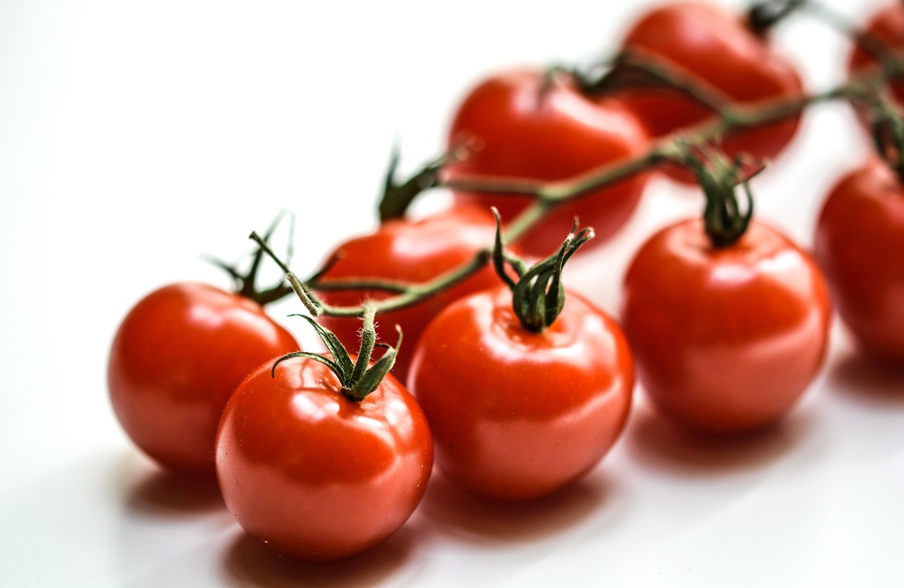 Pomidoras, Vyšnia, Raudona, Maistas, Daržovių, Šviežias, Žalias, Sveikas, Ingredientas, Vegetariškas