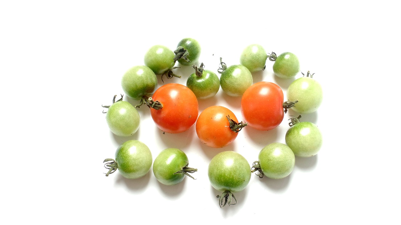 Pomidoras, Raudona, Žalias, Daržovės, Maistas, Vegetariškas, Frisch, Vitaminai, Veganas, Vyšnia
