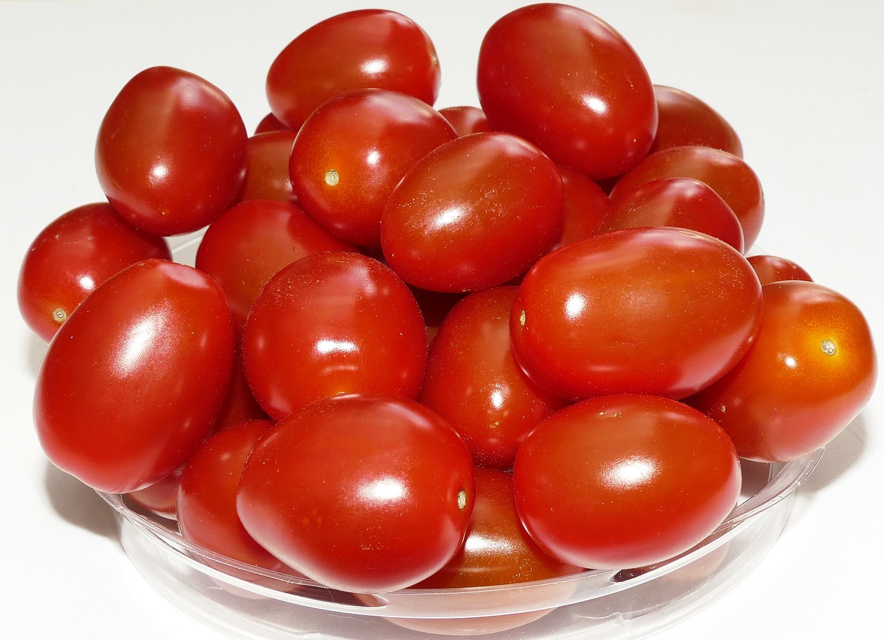 Pomidoras, Datos Pomidoras, Mažas, Užaugę, Solanum Lycopersicum, Xitomatl, Nachtschattengewächs, Raudona, Daržovės, Paradeisapfel