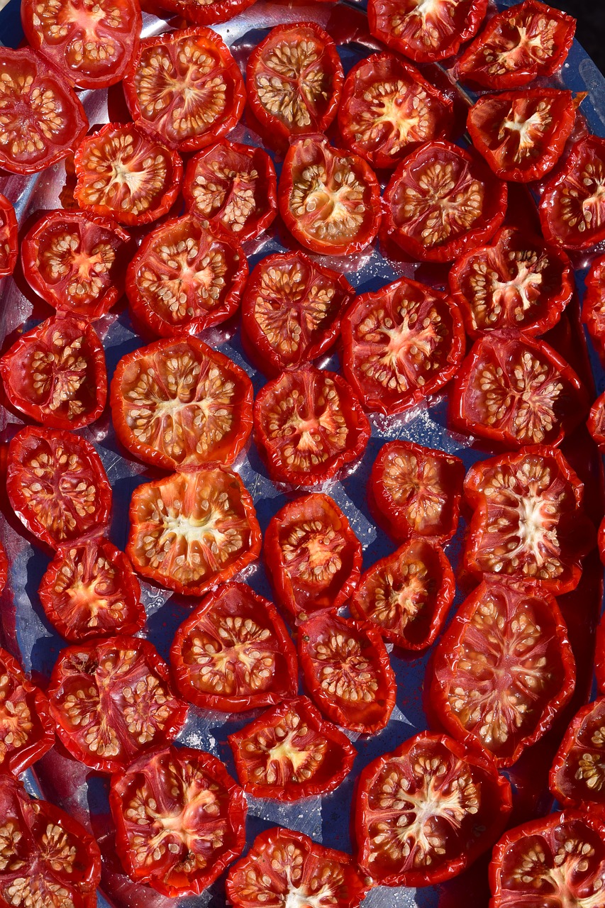 Pomidorai, Prinokę Pomidorai, Prinokę, Raudona, Daržovės, Maistas, Frisch, Sveikas, Sausas, Griežinėliais