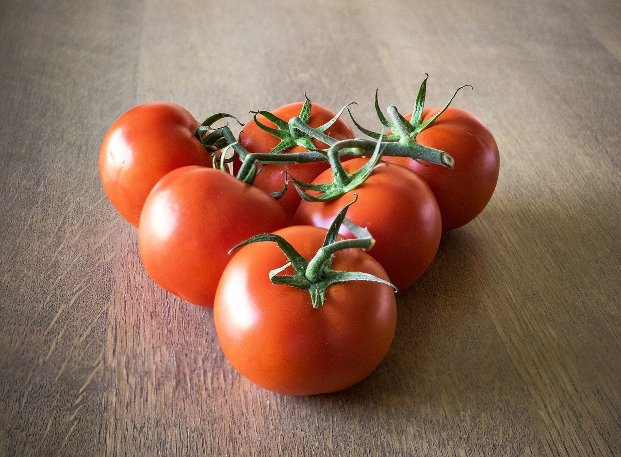 Pomidorai, Daržovės, Sveikas, Vaisiai Ir Daržovės, Raudona, Maistas, Galia, Ekologinis, Paktas, Nemokamos Nuotraukos