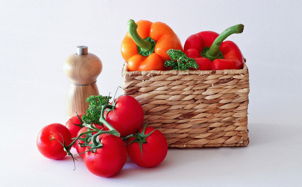 Pomidorai,  Paprika,  Maistas,  Daržovės,  Skanus,  Raudona,  Vitaminai,  Skanus,  Sveikas, Nemokamos Nuotraukos