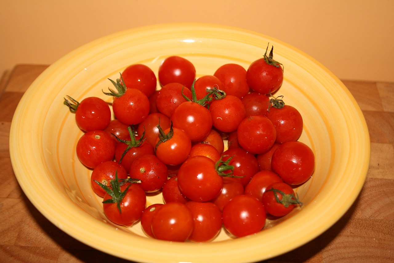 Pomidorai, Vasara, Dubuo, Daržovės, Nemokamos Nuotraukos,  Nemokama Licenzija