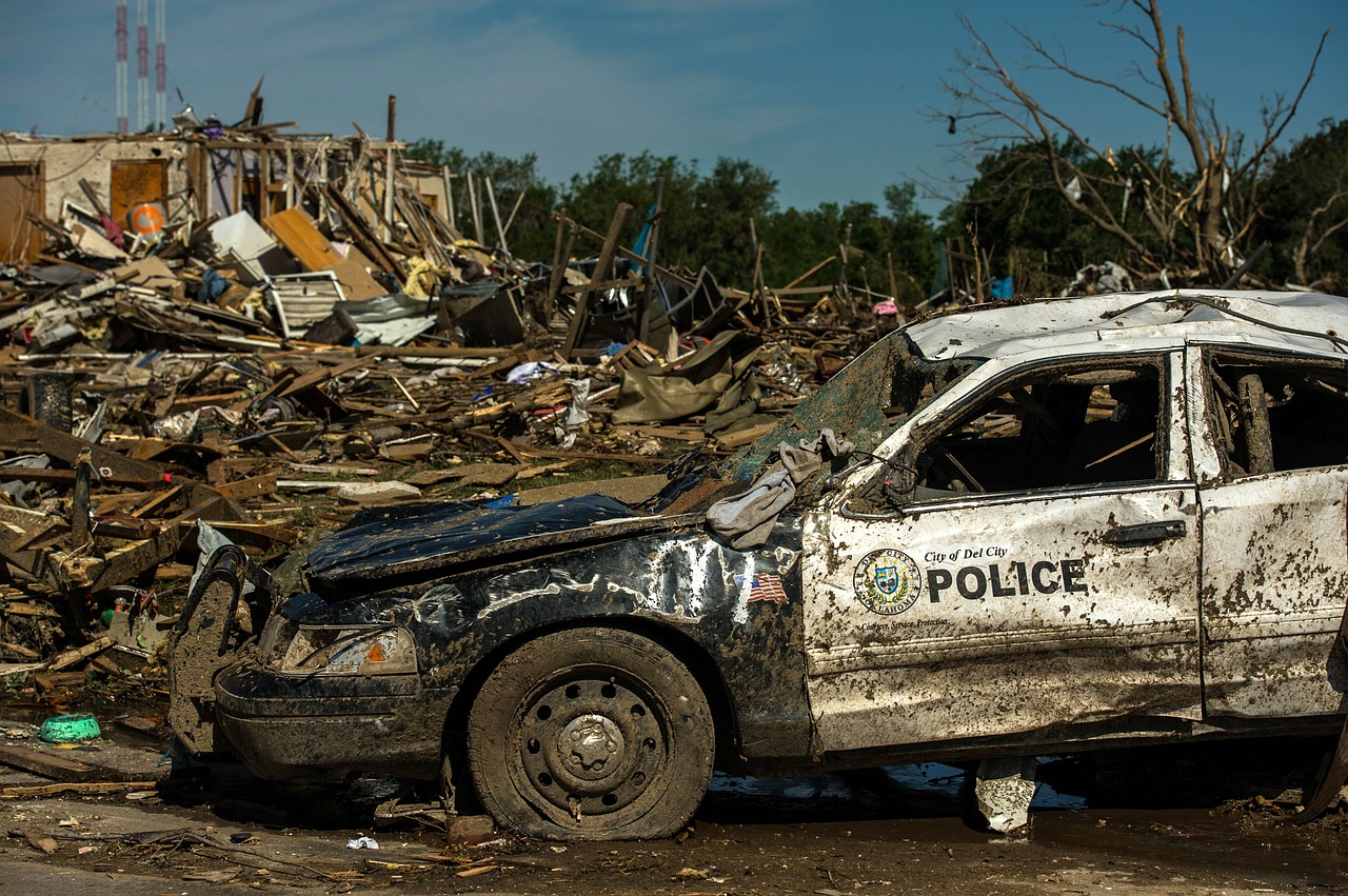 Tornado Sugadinimas, Oklahoma, Twister, Policijos Automobilis, Niokojimas, Lauke, Audra, Namai, Nemokamos Nuotraukos,  Nemokama Licenzija