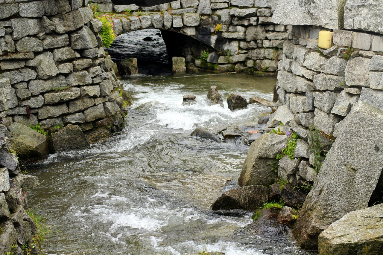 Torrent,  Vandens,  Torrent Kalnų,  Akmenys,  Upė,  Kalnai,  Triukšmo,  Kraštovaizdis,  Pobūdį,  The Brook