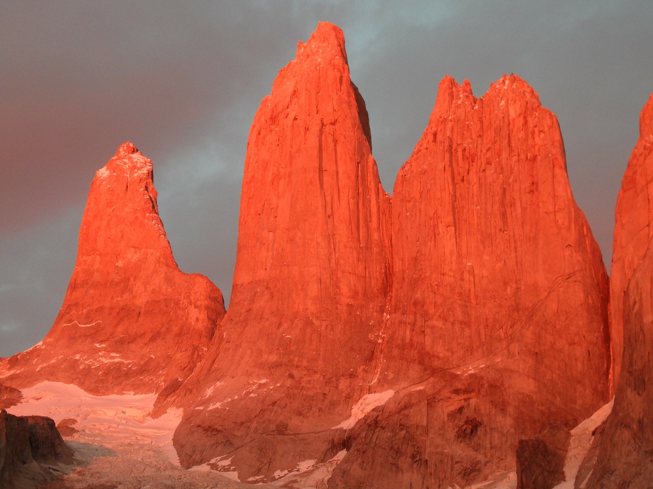 Torres Del Paine, Kalnai, Granitas, Granito Uolos, Čile, Saulėtekis, Nemokamos Nuotraukos,  Nemokama Licenzija