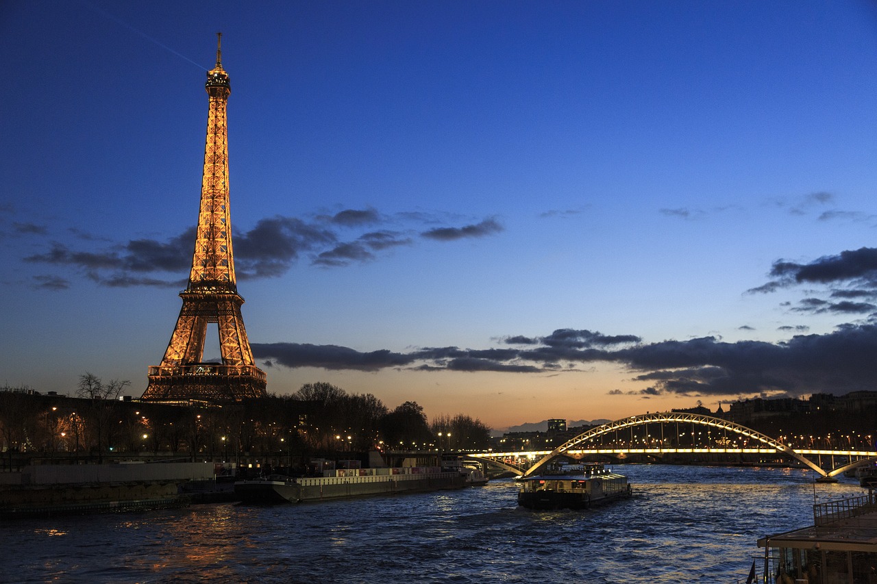 Ekskursija Eifelis,  Paris,  Lauke,  Kelionė,  Dangus,  Vandenys,  Architektūra,  Didelis Miestas,  Kraštovaizdis,  Turizmas