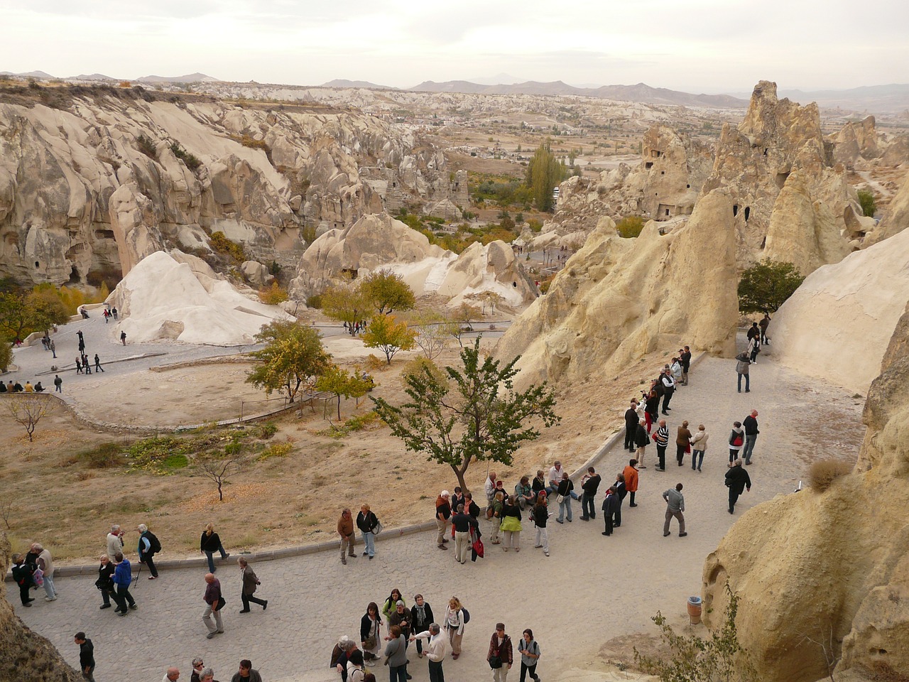 Turistai, Gorema, Žmogus, Atviru Dangumi Muziejus, Turizmo Centras, Göreme Atviru Dangumi Muziejus, Cappadocia, Buvęs Klosteranlage, Koplyčios, Akmeniniai Bokštai