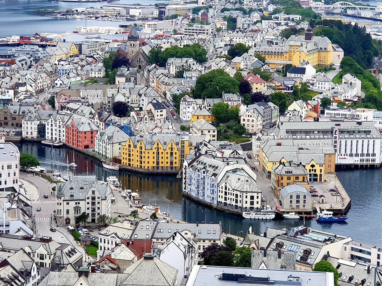 Miestas,  Norvegija,  Cartoon Namas,  Ålesund,  Menas Architektūra,  Nouveau,  Fjord,  Jūrų Uostas,  Sunnmøre,  Gražus Miestas