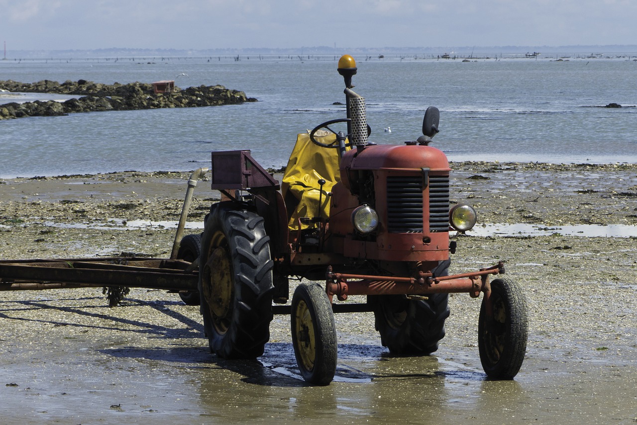 Traktorius, Tide-Low, Noirmoutier, Nemokamos Nuotraukos,  Nemokama Licenzija