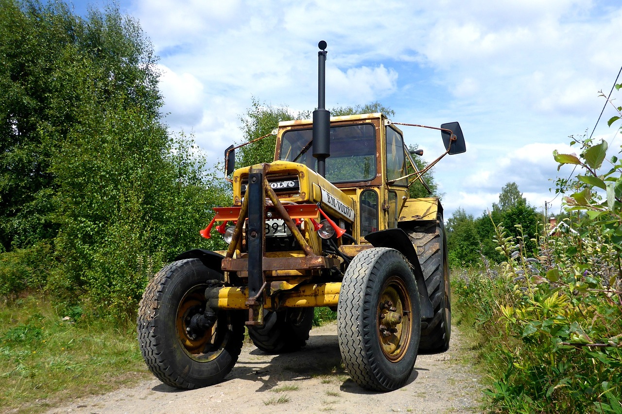 Traktorius, Transporto Priemonė, Volvo, Rūdys, Dyzelinas, Nemokamos Nuotraukos,  Nemokama Licenzija