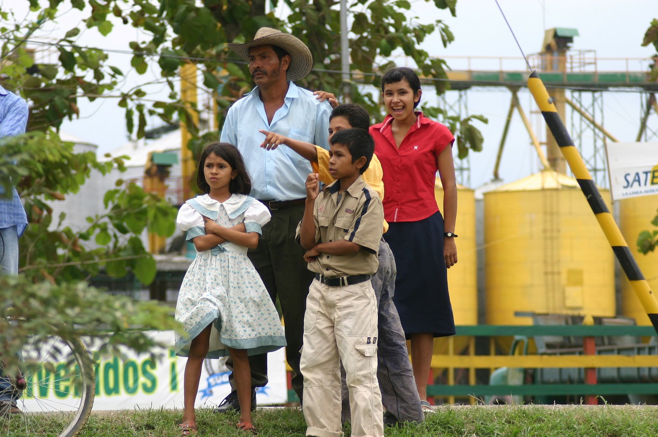 Tradicinė Kolumbijos Šeima, Vaikai, Cordoba, Nemokamos Nuotraukos,  Nemokama Licenzija