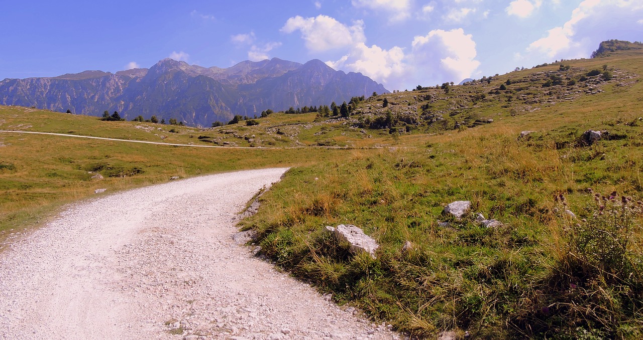 Takas, Kelias, Kalnas, Lessinia, Veneto, Italy, Nemokamos Nuotraukos,  Nemokama Licenzija