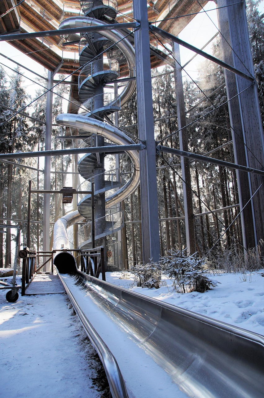 Tako Medžiai, Lipno, Skaidrių, Šumava, Saugokis, Vandens Kalniukas, Įdomus Pastatas, Žiema, Turistas, Pritraukimas