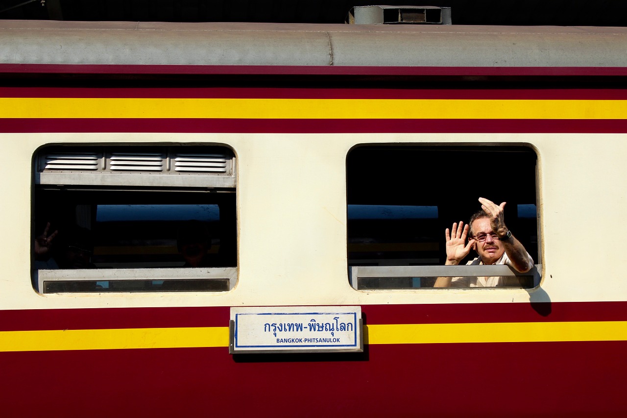 Traukinys, Traukinių Stotis, Tailandas, Geležinkelis, Kongresas, Atsisveikinimas, Nemokamos Nuotraukos,  Nemokama Licenzija
