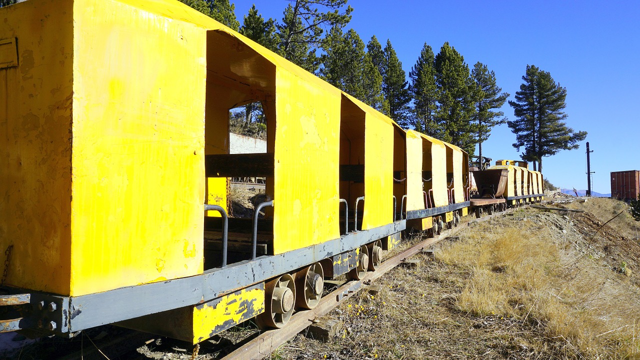 Traukinys, Vagonai, Transportas, Anglis, Senas, Turistinis Traukinys, Ekskursija, Vias, Bėgiai, Geležinkelis