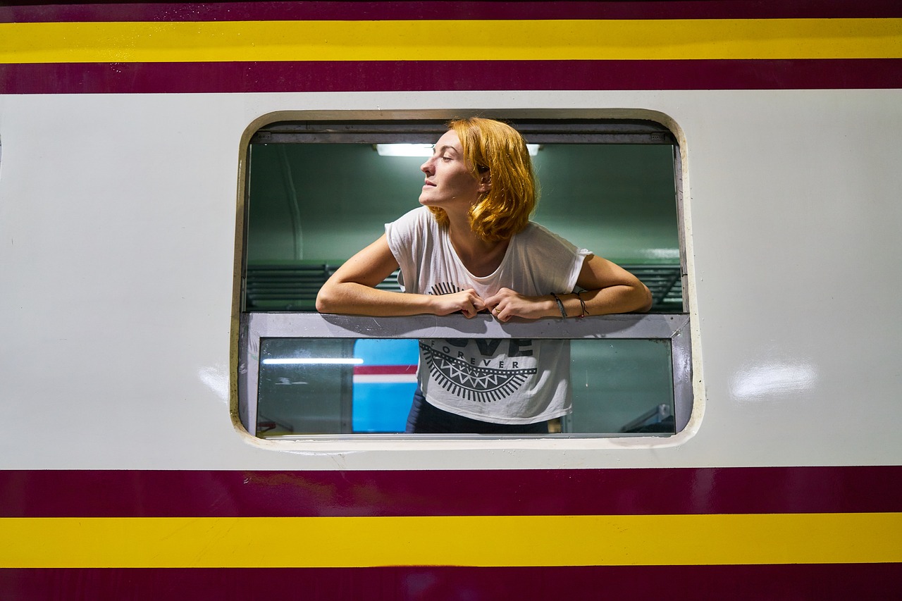 Traukinys, Senas, Vintage, Moterys, Moteris, Mergaitė, Stotis, Tailandas, Bangkokas, Fotografija