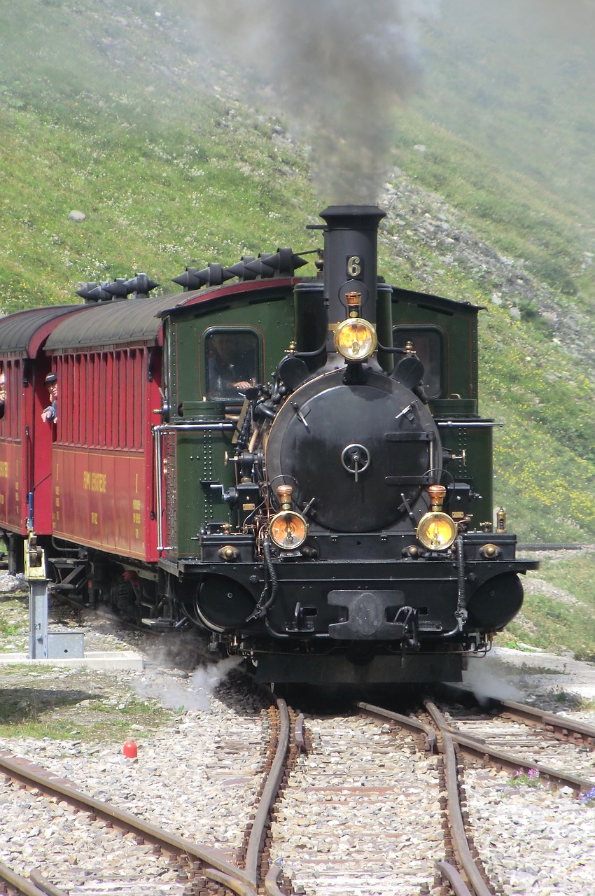 Traukinys, Geležinkelio Linija, Garai, Šveicarija, Garvežys, Furka-Dampfbahn, Nemokamos Nuotraukos,  Nemokama Licenzija
