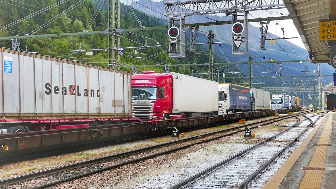 Traukinys,  Geležinkelio,  Transporto Sistema, Nemokamos Nuotraukos,  Nemokama Licenzija