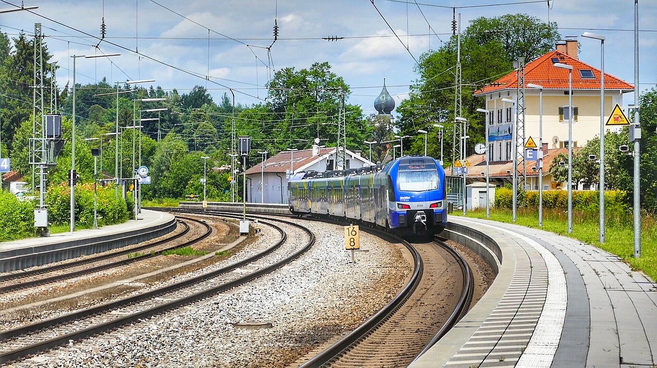 Traukinys,  Geležinkelio,  Geležinkelio Linija, Nemokamos Nuotraukos,  Nemokama Licenzija