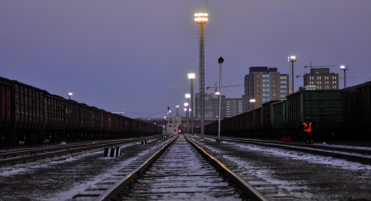 Traukinys,  Stotis,  Geležinkeliai,  Naktis,  Šviesa,  Ulaanbaatar,  Mongolija, Nemokamos Nuotraukos,  Nemokama Licenzija